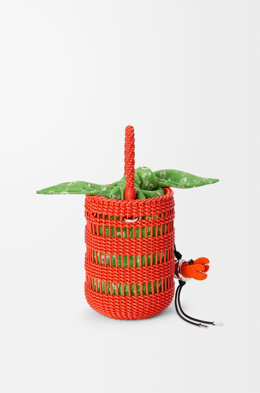 Weaved bucket in nappa leather