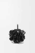 Shell bucket in woven calfskin